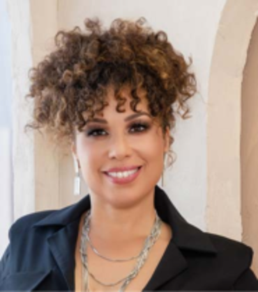 Lennette K, Corporate Marketing Manager Lennette K, Corporate Marketing Manager